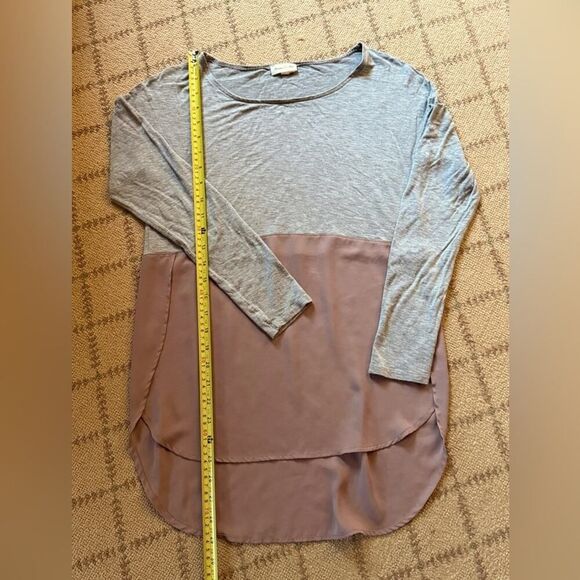 Meadow Rue gray and mauve long sleeve tunic top NWOT XS - Picture 3 of 12